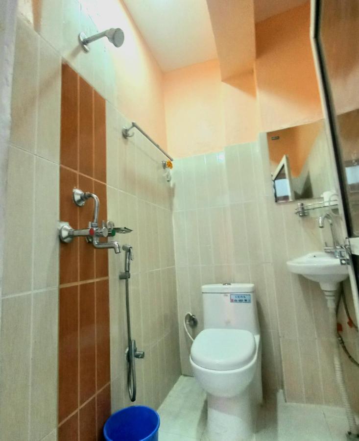 Hotel Aarjan And Restaurant بوكْرا المظهر الخارجي الصورة